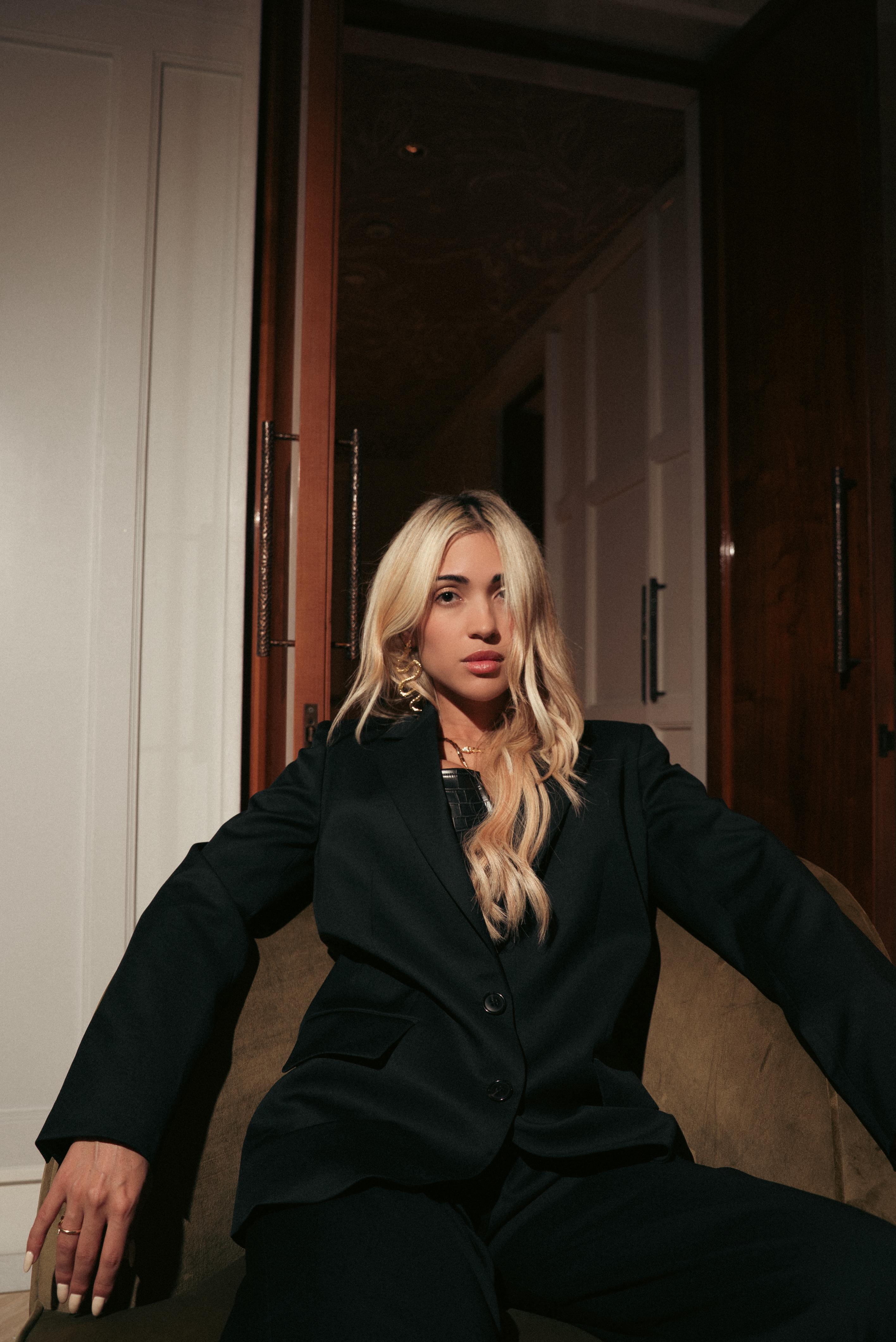 Gabriella Magalhães CEO Palm Signature Real Estate - Expert real estate advisor for luxury property investment in UAE Dubai Sharjah